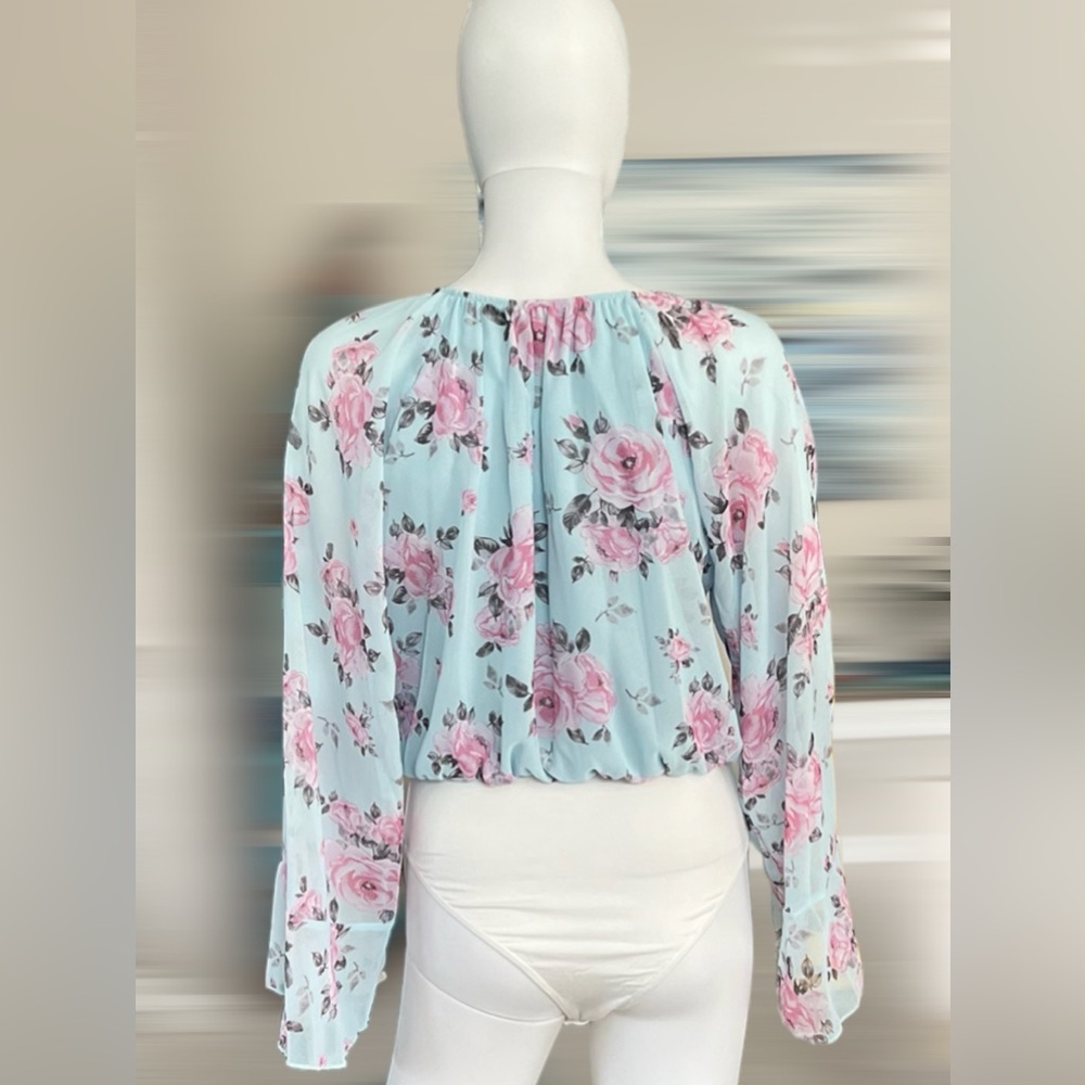 PEACH LOVE CALIFORNIA floral print bodysuit sheer bell sleeve size Large - Picture 5 of 16